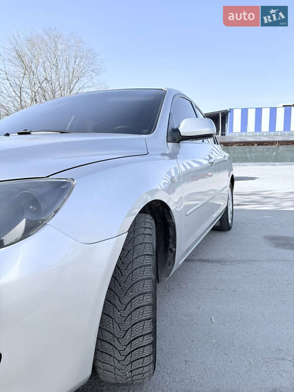 Хэтчбек Mazda 3 2006 в Запорожье