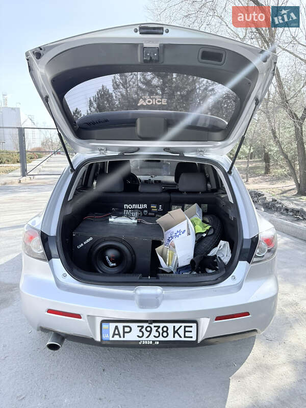 Хэтчбек Mazda 3 2006 в Запорожье