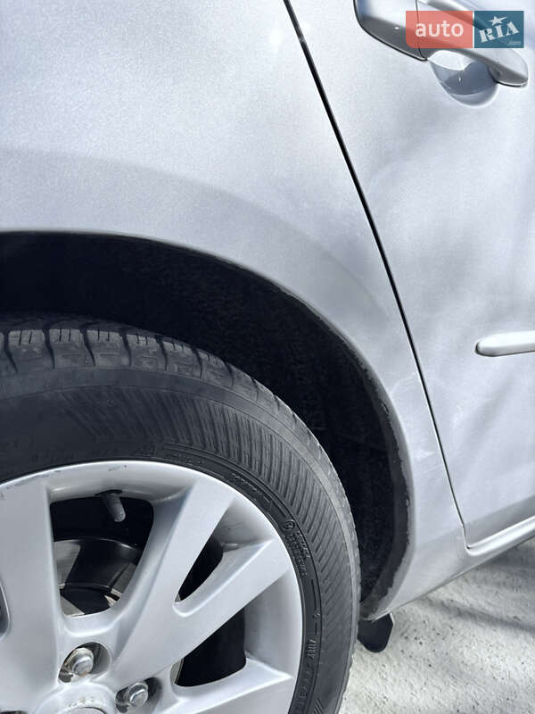 Хэтчбек Mazda 3 2006 в Запорожье