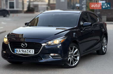 Седан Mazda 3 2017 в Киеве