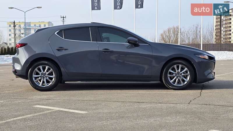 Хетчбек Mazda 3 2023 в Києві