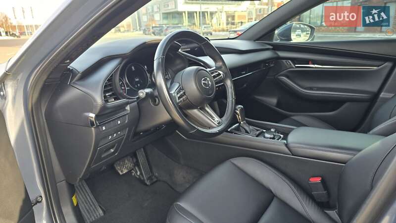 Хетчбек Mazda 3 2023 в Києві