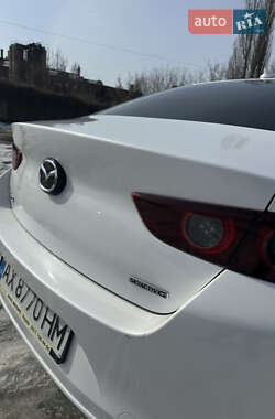 Седан Mazda 3 2019 в Харькове