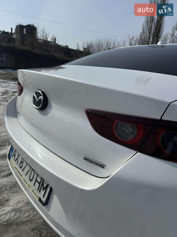 Седан Mazda 3 2019 в Харькове
