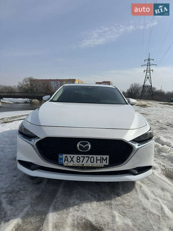 Седан Mazda 3 2019 в Харькове