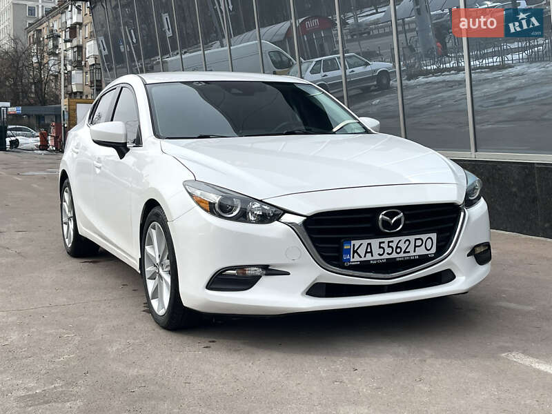 Mazda 3 2018