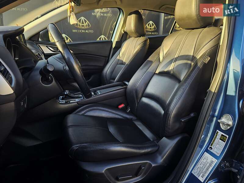 Седан Mazda 3 2016 в Києві фото 12 Седан Mazda 3 2016 в Києві