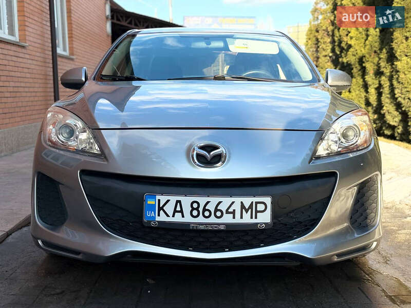 Седан Mazda 3 2013 в Києві