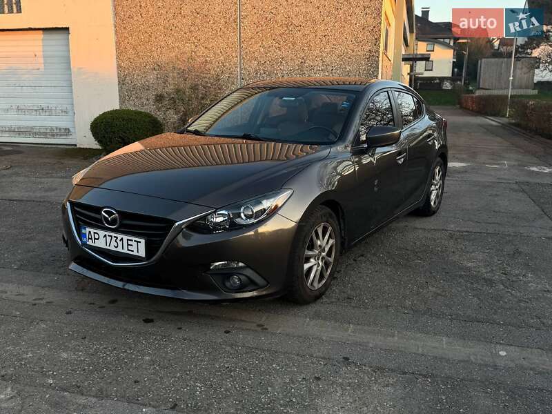 Седан Mazda 3 2015 в Запоріжжі фото 2 Седан Mazda 3 2015 в Запоріжжі