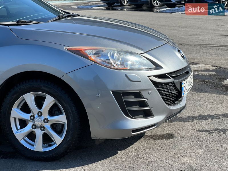 Хэтчбек Mazda 3 2011 в Львове