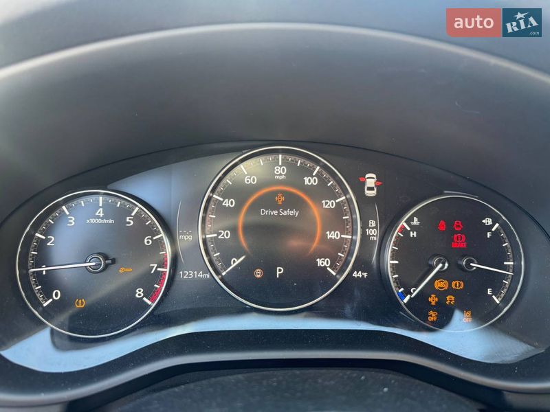 Седан Mazda 3 2024 в Львові