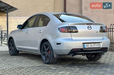 Седан Mazda 3 2006 в Николаеве