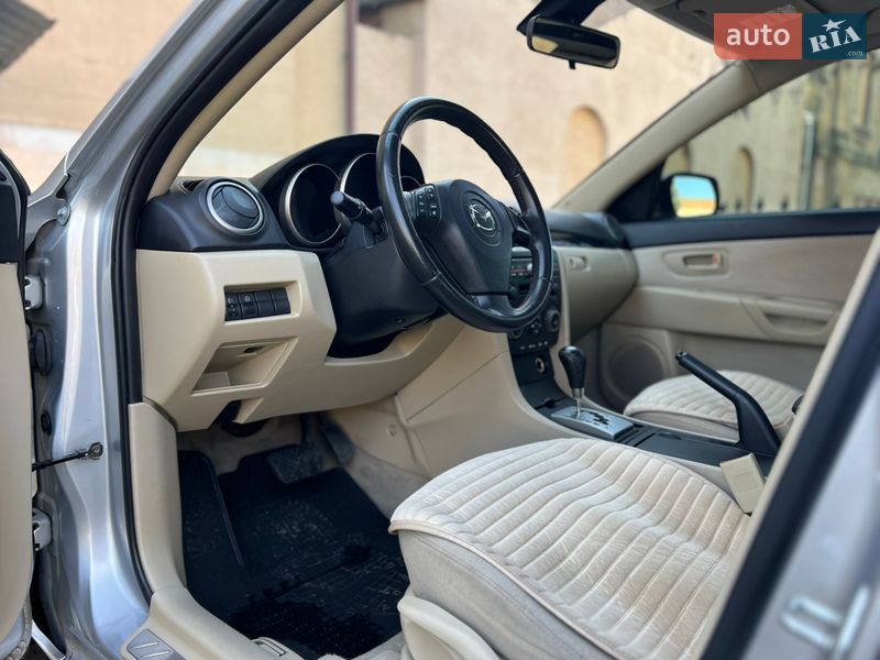 Седан Mazda 3 2006 в Николаеве