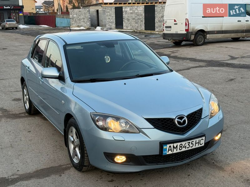 Хэтчбек Mazda 3 2007 в Звягеле
