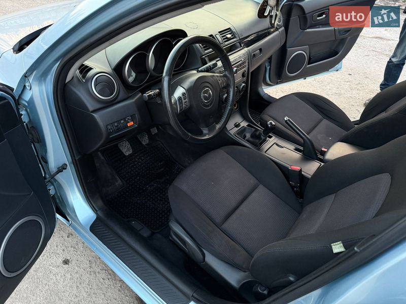 Хэтчбек Mazda 3 2007 в Звягеле