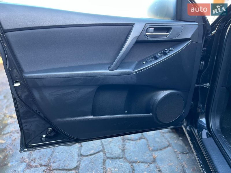 Седан Mazda 3 2010 в Белой Церкви