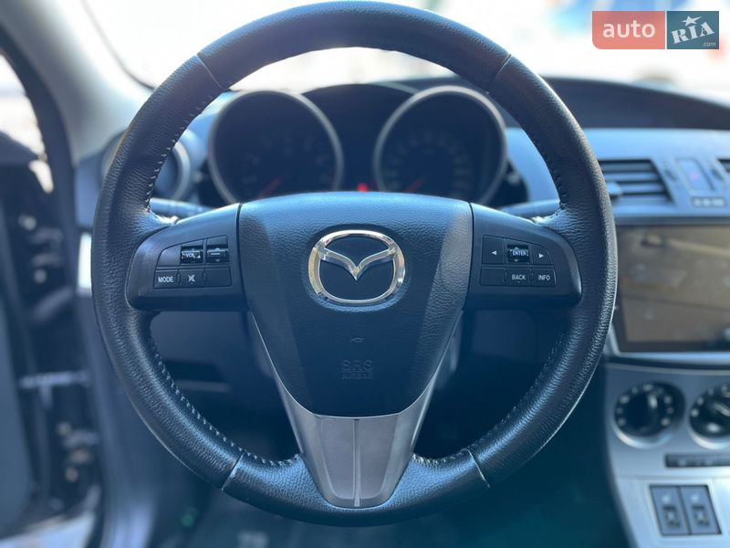 Седан Mazda 3 2010 в Белой Церкви