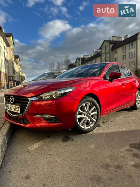 Седан Mazda 3 2016 в Киеве
