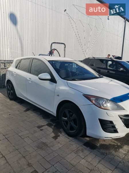 Хэтчбек Mazda 3 2010 в Киеве