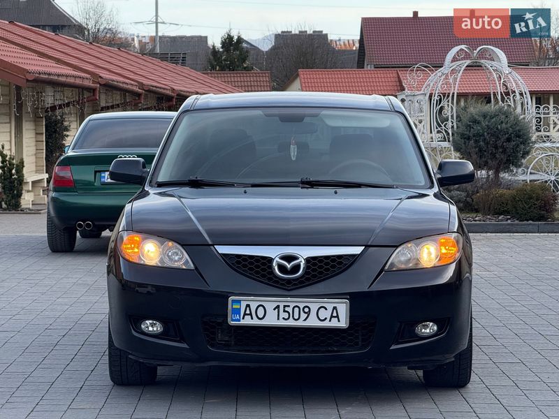 Седан Mazda 3 2008 в Міжгір'ї
