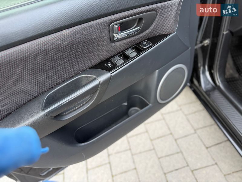 Седан Mazda 3 2008 в Міжгір'ї