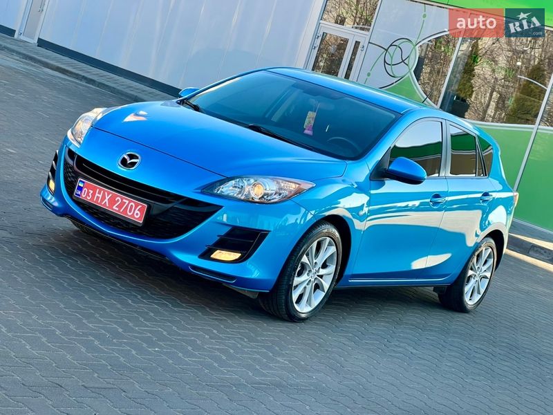 Хэтчбек Mazda 3 2010 в Житомире