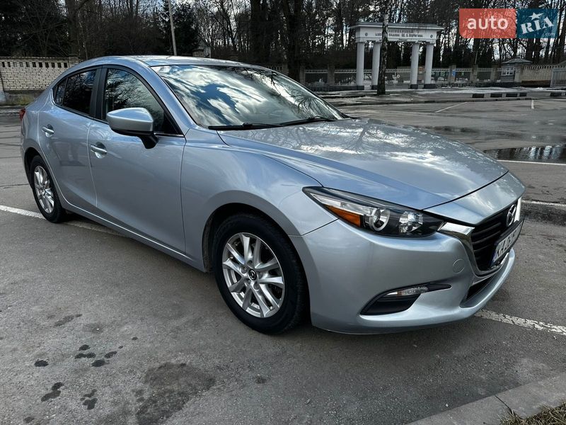 Седан Mazda 3 2016 в Виннице
