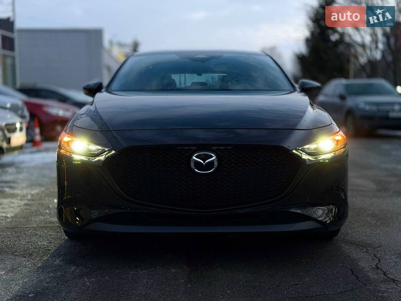 Хетчбек Mazda 3 2024 в Дніпрі