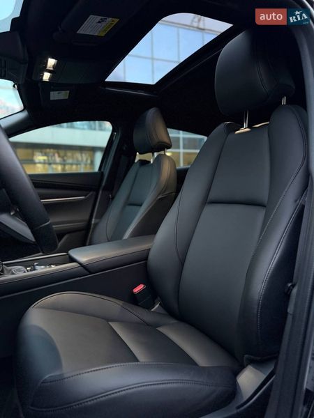 Хетчбек Mazda 3 2024 в Дніпрі