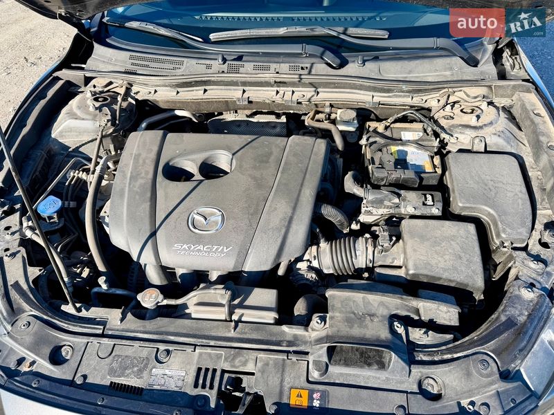 Хэтчбек Mazda 3 2017 в Днепре