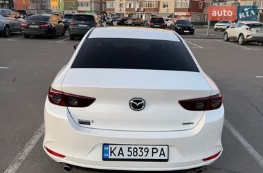 Седан Mazda 3 2021 в Киеве