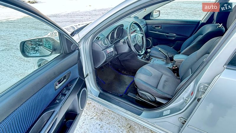 Седан Mazda 3 2006 в Харкові
