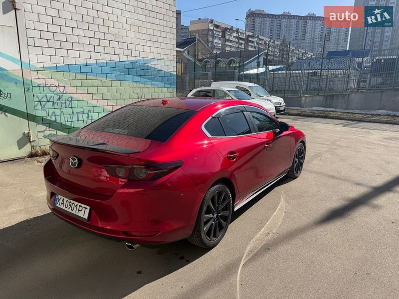 Седан Mazda 3 2019 в Києві