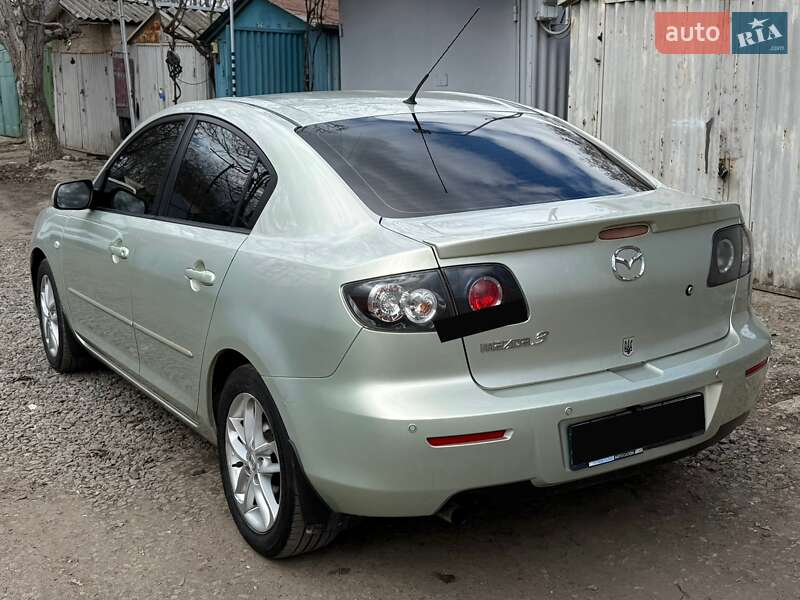 Седан Mazda 3 2008 в Одессе