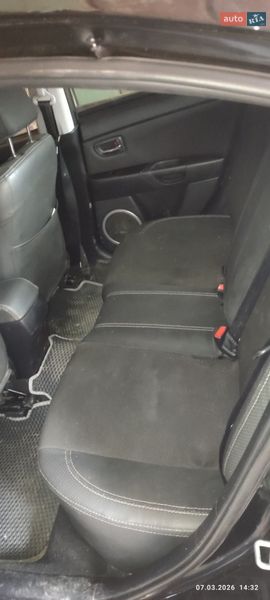 Седан Mazda 3 2008 в Червоногригорівці