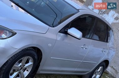 Хэтчбек Mazda 3 2005 в Трускавце