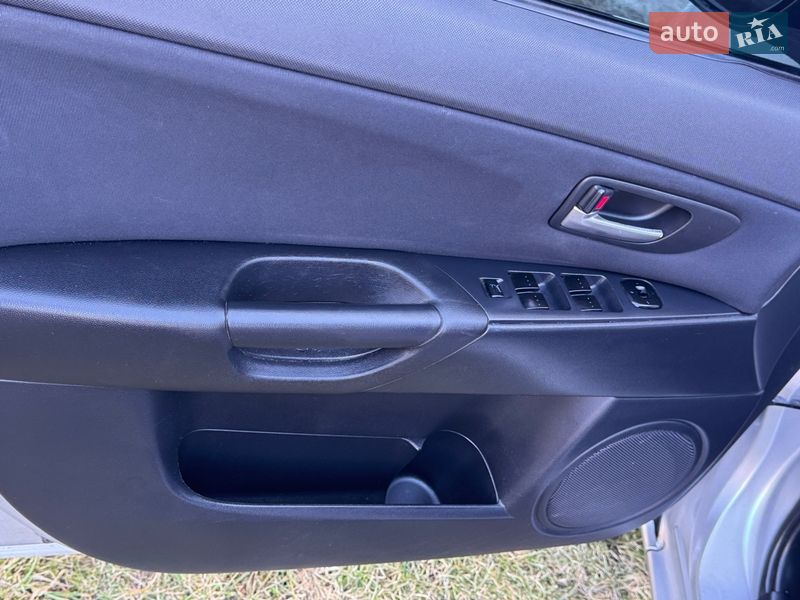 Хетчбек Mazda 3 2005 в Трускавці