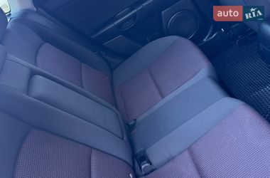 Хэтчбек Mazda 3 2005 в Трускавце