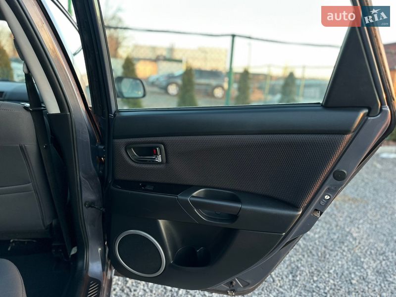 Хэтчбек Mazda 3 2008 в Виннице