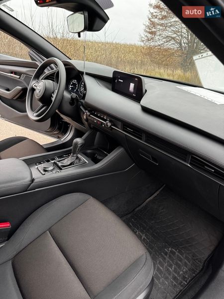 Хетчбек Mazda 3 2021 в Києві фото 8 Хетчбек Mazda 3 2021 в Києві