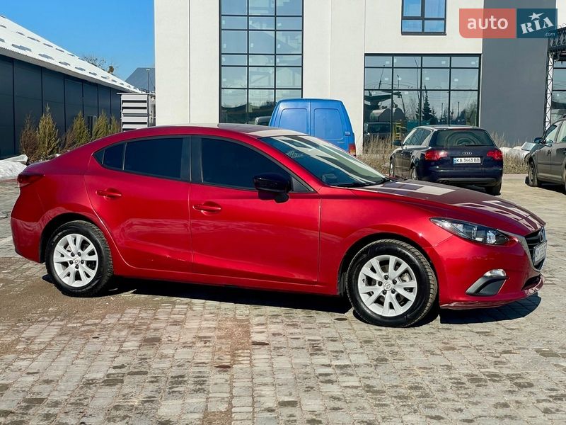 Седан Mazda 3 2015 в Житомирі