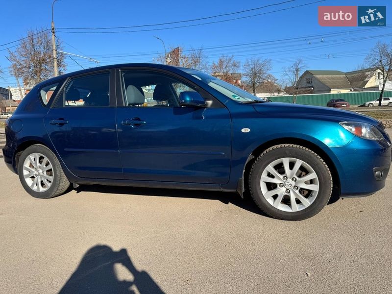 Хэтчбек Mazda 3 2007 в Ракитном
