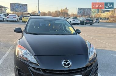 Седан Mazda 3 2011 в Запорожье