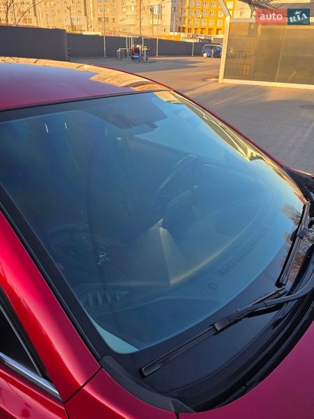 Седан Mazda 3 2016 в Днепре