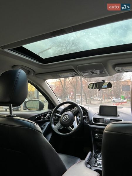 Седан Mazda 3 2014 в Харкові