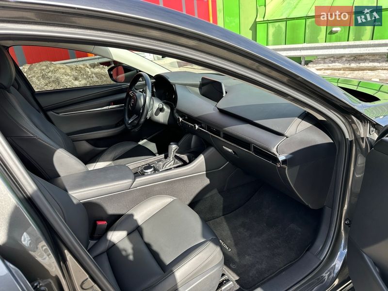 Седан Mazda 3 2022 в Киеве