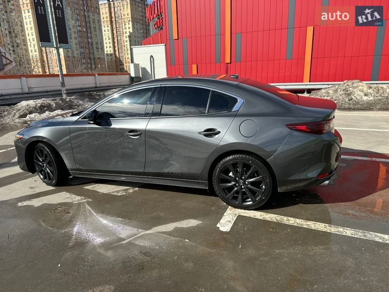 Седан Mazda 3 2022 в Киеве