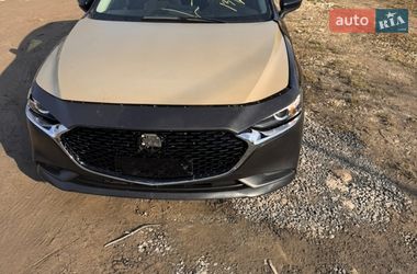 Седан Mazda 3 2019 в Львове