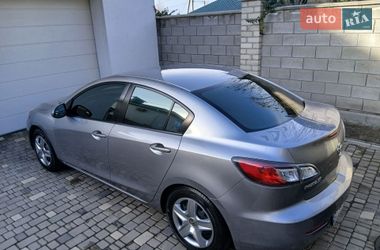 Седан Mazda 3 2011 в Херсоне