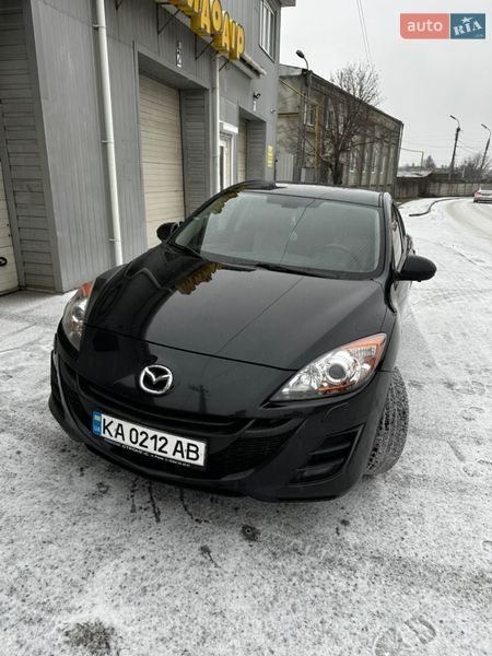 Седан Mazda 3 2011 в Кропивницькому
